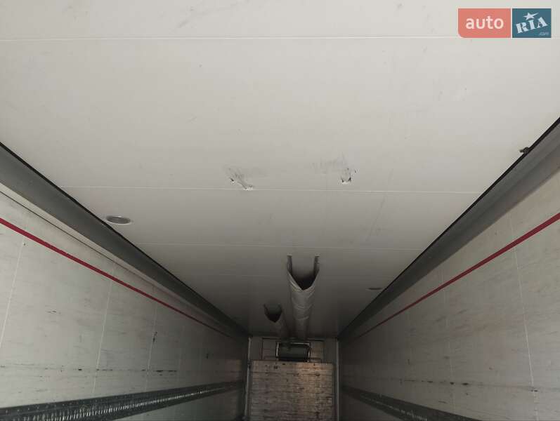 Рефрижератор напівпричіп Schmitz SKO 24 2002 в Сумах