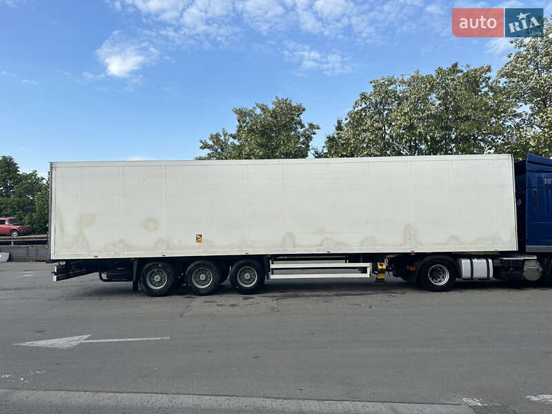 Рефрижератор полуприцеп Schmitz SKO 24 1998 в Харькове