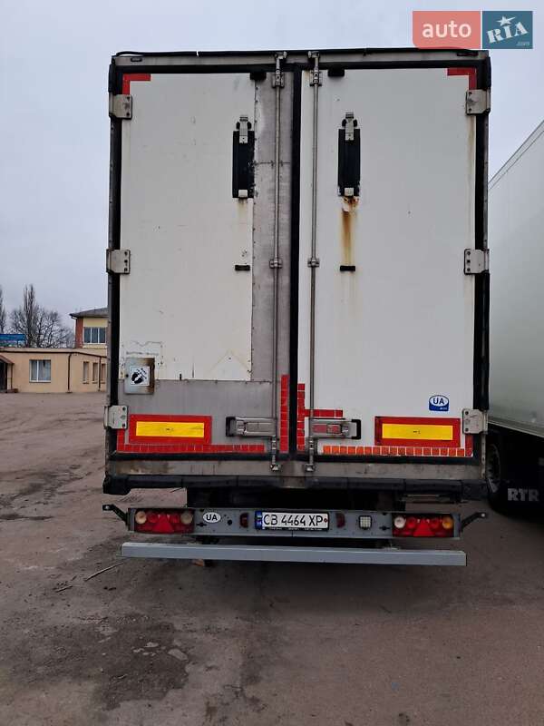 Рефрижератор напівпричіп Schmitz SKO 24 2005 в 