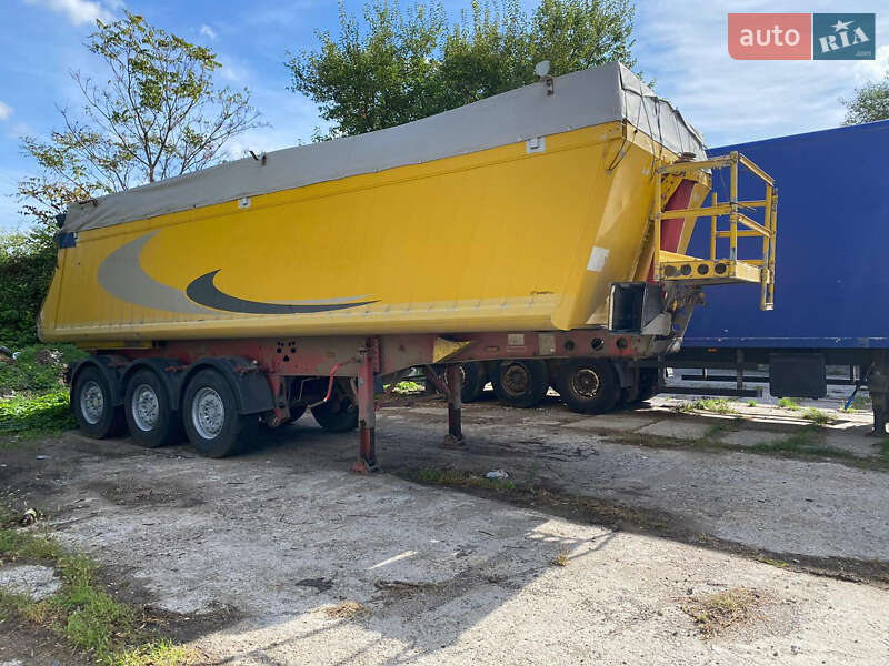 Самоскид напівпричіп Schmitz SKO 24 2007 в Одесі