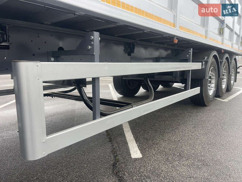 Самоскид напівпричіп Schmitz SKO 24 2005 в Запоріжжі