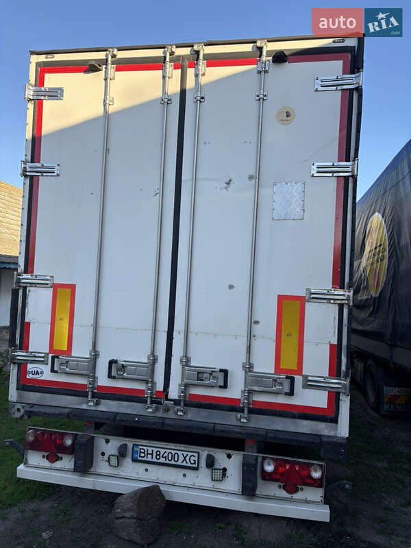 Рефрижератор напівпричіп Schmitz SKO 24 2006 в Одесі