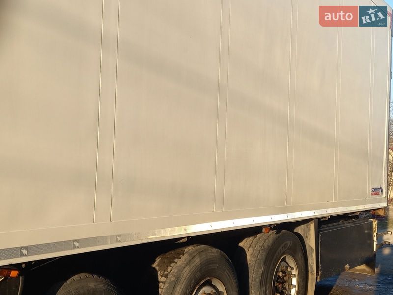 Рефрижератор Schmitz SKO 24 2002 в Шировцах