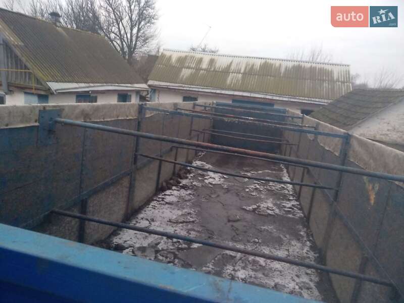 Зерновоз - напівпричіп Schmitz SPR 24 1993 в Лубнах фото 10 Зерновоз - напівпричіп Schmitz SPR 24 1993 в Лубнах