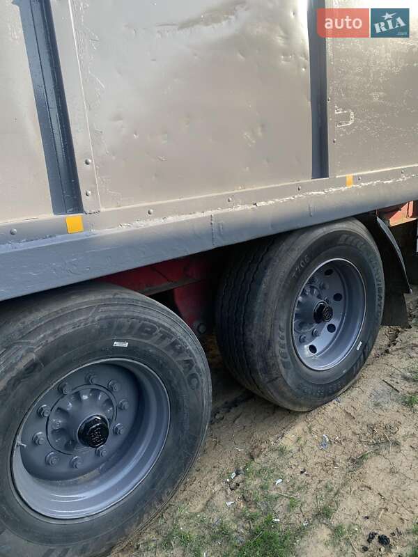 Зерновоз - полуприцеп Schmitz SPR 24 1995 в Болграде фото 14 Зерновоз - полуприцеп Schmitz SPR 24 1995 в Болграде