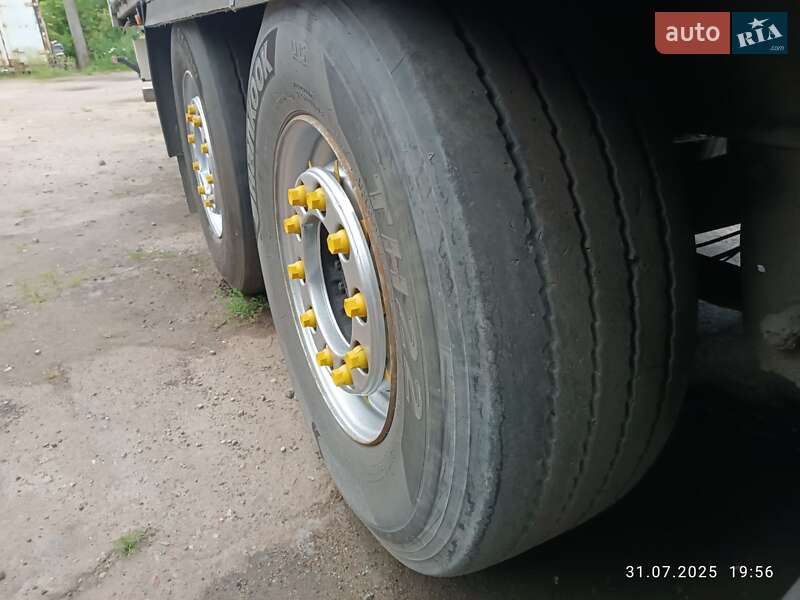 Бортовой полуприцеп Schmitz SPR 24L 2004 в Нежине фото 3 Бортовой полуприцеп Schmitz SPR 24L 2004 в Нежине