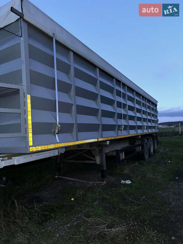 Самоскид напівпричіп Schmitz SPR 24L 2007 в Веселиновому