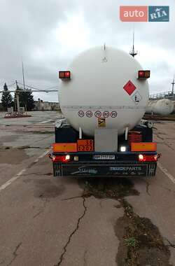 Цистерна полуприцеп Schrader Z-STA 24 2005 в 