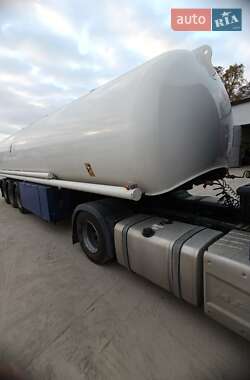 Цистерна напівпричіп Schrader Z-STA 24 2011 в 