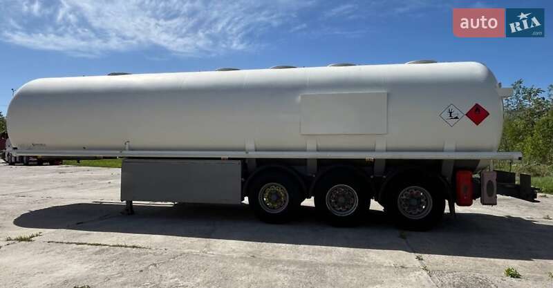 Цистерна Schrader Z-STA 24 2010 в Львові
