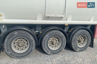 Цистерна полуприцеп Schrader Z-STA 24 2006 в 