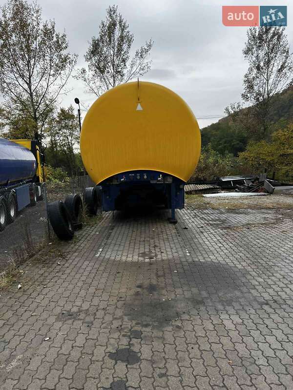 Цистерна полуприцеп Schrader Z-STA 24 2007 в Мукачево