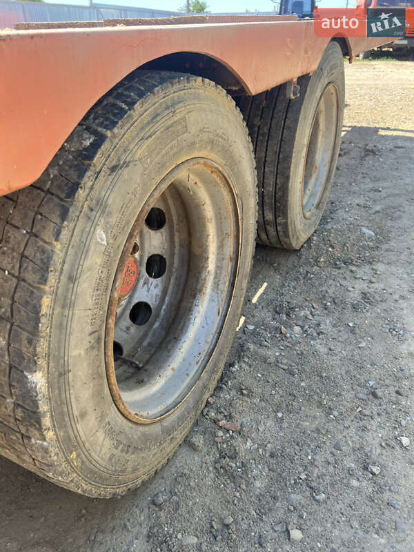 Лафет Schwarzmuller HKM 2003 в Магале