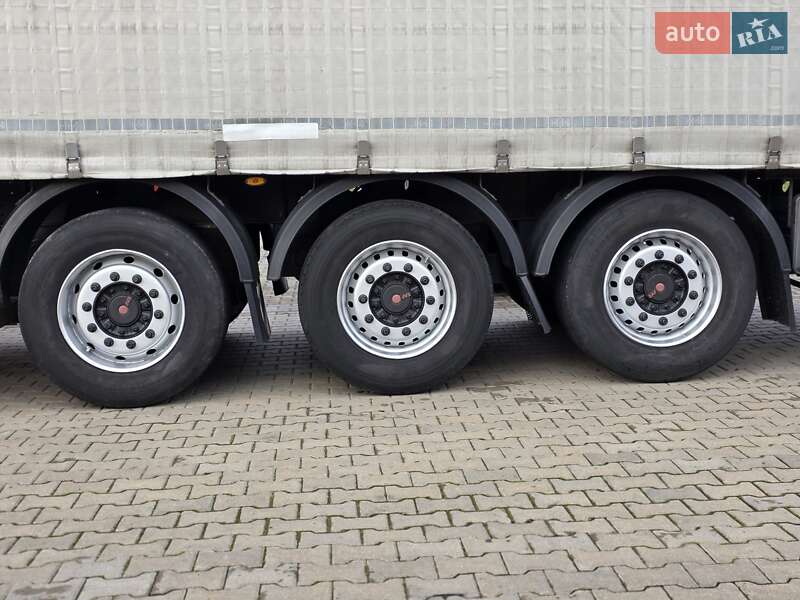 Тентованный борт (штора) - полуприцеп Schwarzmuller J-Serie 2015 в Ровно