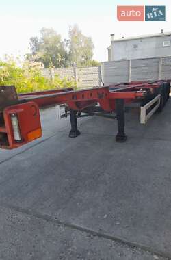 Контейнеровоз Schwarzmuller MB 2006 в 