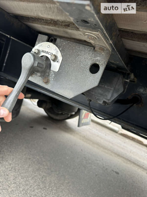 Тентований борт (штора) - напівпричіп Schwarzmuller Mega 2012 в Луцьку фото 12 Тентований борт (штора) - напівпричіп Schwarzmuller Mega 2012 в Луцьку