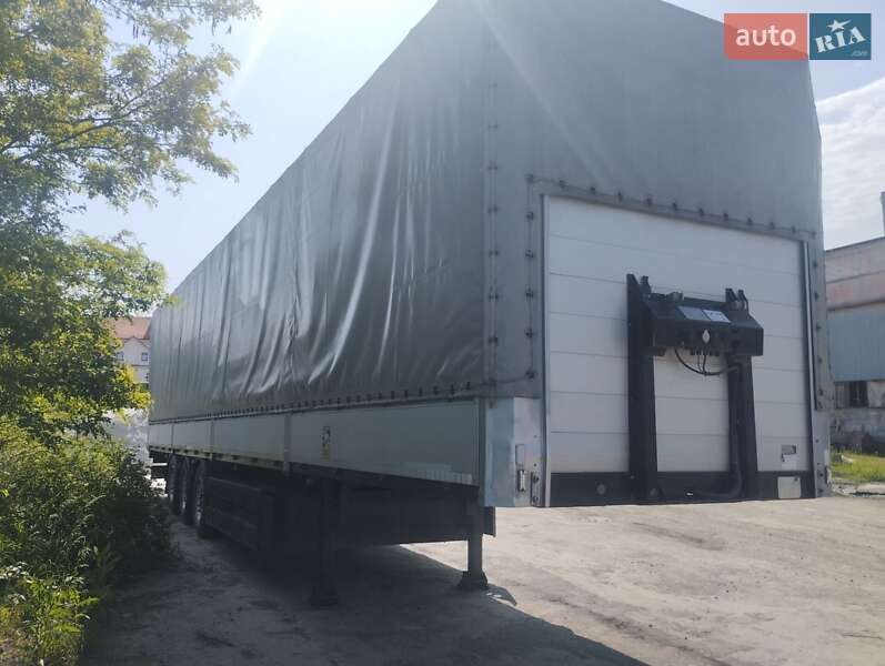 Борт Schwarzmuller S1 2012 в Жовкві