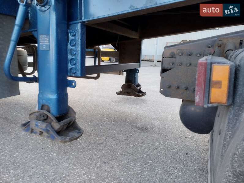 Самоскид напівпричіп Schwarzmuller SAF 2008 в Мукачевому