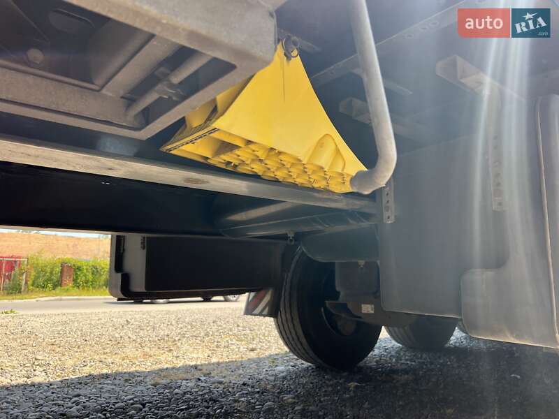 Тентований борт (штора) - напівпричіп Schwarzmuller SAF 2017 в Хусті фото 9 Тентований борт (штора) - напівпричіп Schwarzmuller SAF 2017 в Хусті