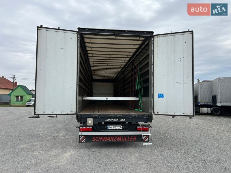 Тентований борт (штора) - напівпричіп Schwarzmuller SAF 2017 в Іршаві