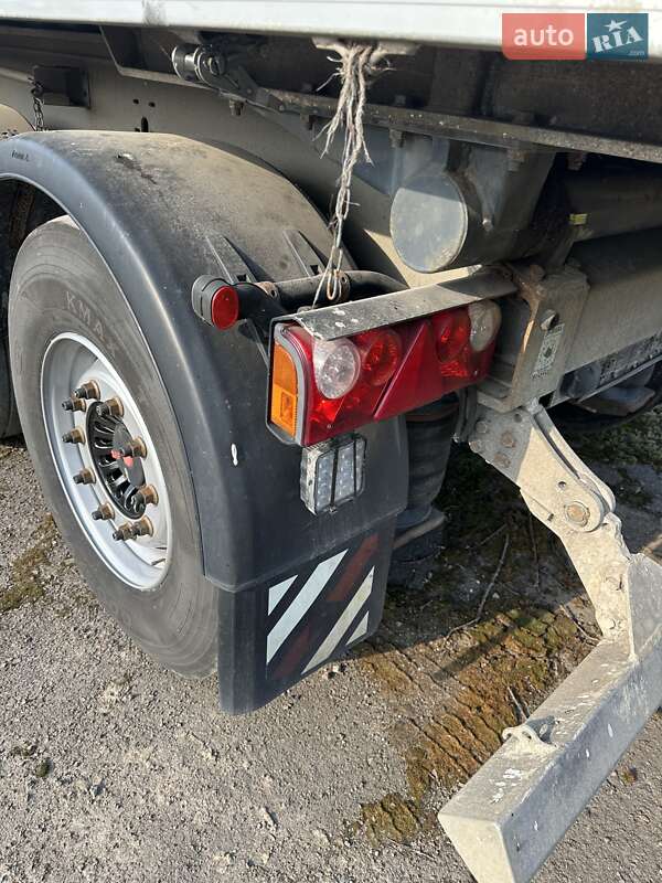 Зерновоз - полуприцеп Schwarzmuller SK 2018 в Львове