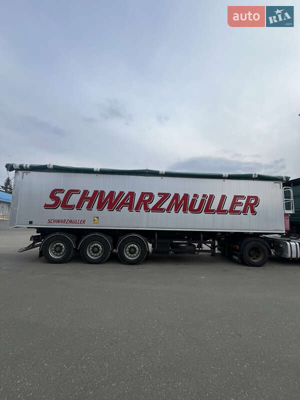 Самоскид напівпричіп Schwarzmuller SK 2014 в Вінниці