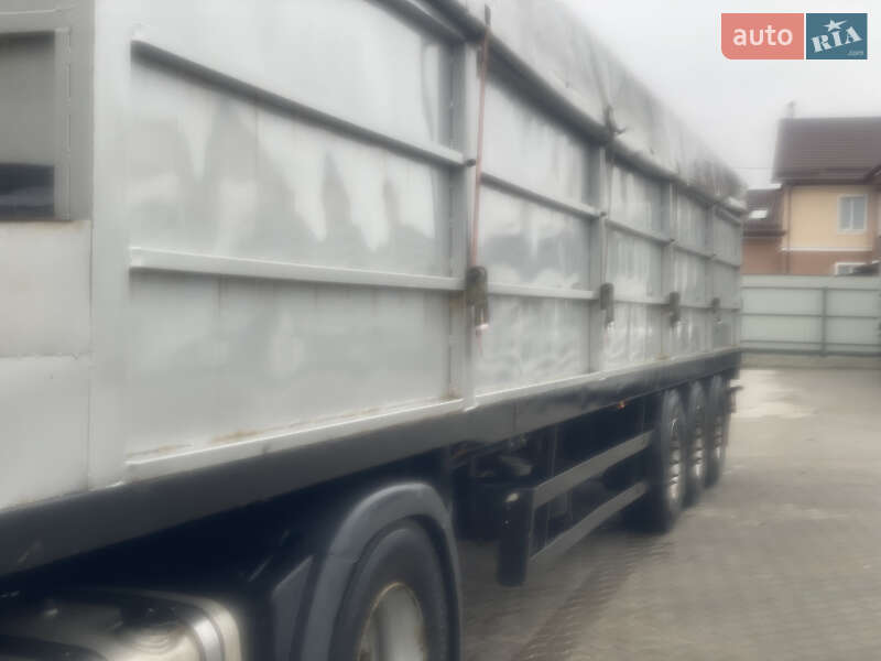 Schwarzmuller SPA-3E 2005