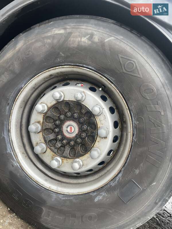 Тентований борт (штора) - напівпричіп Schwarzmuller SPA-3E 2010 в Шостці фото 5 Тентований борт (штора) - напівпричіп Schwarzmuller SPA-3E 2010 в Шостці