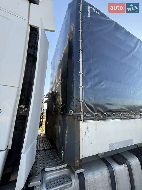 Тентованный борт (штора) - полуприцеп Schwarzmuller SPA-3E 2006 в Тячеве