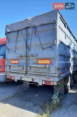 Бортовий напівпричіп Schwarzmuller SPA-3E 2000 в 