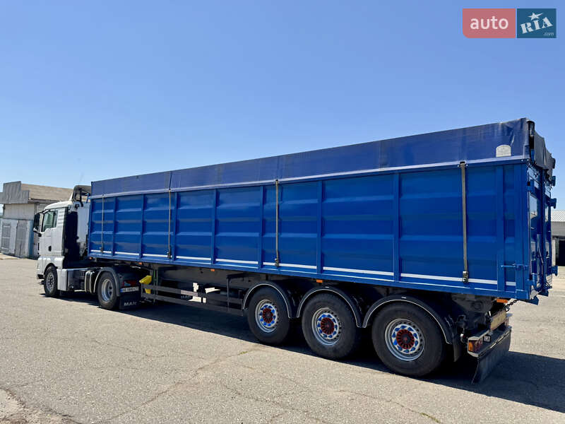 Самоскид напівпричіп Schwarzmuller SPA-3E 2006 в Миколаєві