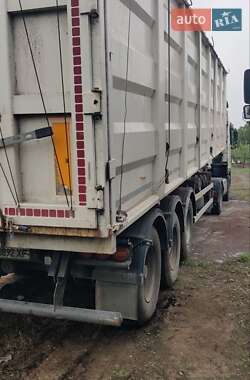 Самосвал полуприцеп Schwarzmuller SPA-3E 2001 в 