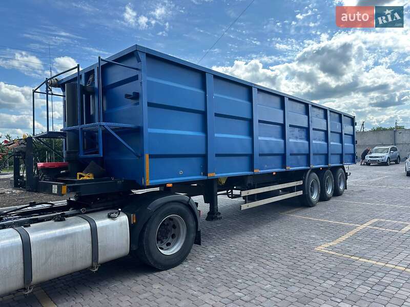 Самоскид напівпричіп Schwarzmuller SPA-3E 2002 в Теофіполі