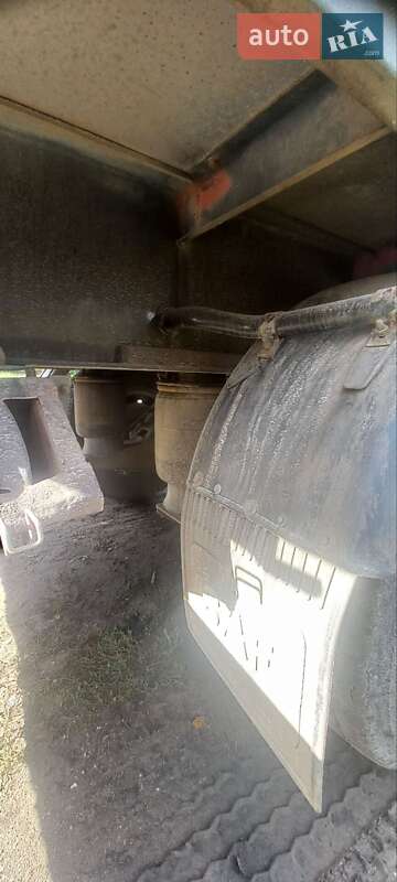 Зерновоз - полуприцеп Schwarzmuller SPA-3E 2004 в Бершади