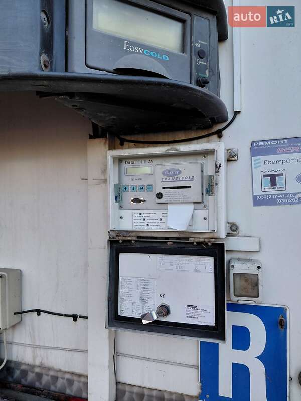 Рефрижератор Schwarzmuller SPA-3E 2002 в Тернополе