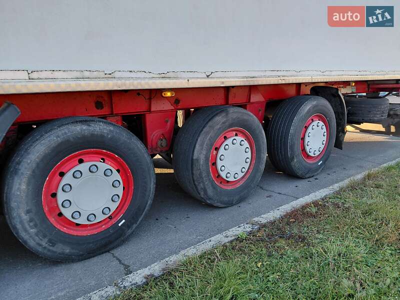 Рефрижератор Schwarzmuller SPA-3E 2002 в Тернополе