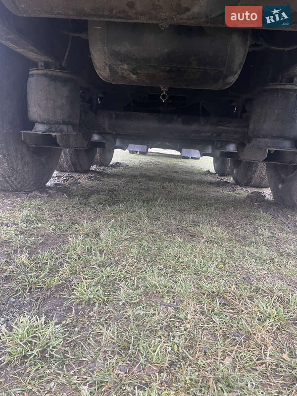 Зерновоз - полуприцеп Schwarzmuller SPA-3E 2004 в Варве