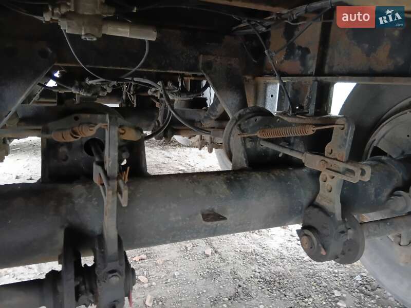 Зерновоз - полуприцеп Schwarzmuller SPA-3E 2001 в Ивановке