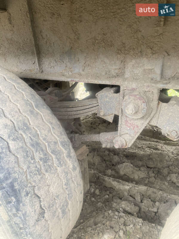 Бортовой полуприцеп Schwarzmuller SPA-3E 1993 в Ивано-Франковске