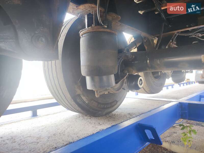 Зерновоз - полуприцеп Schwarzmuller SPA 2011 в Умани