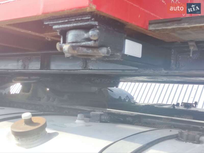 Зерновоз - полуприцеп Schwarzmuller SPA 2011 в Умани