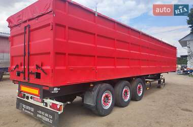 Зерновоз - напівпричіп Schwarzmuller SPA 2011 в Умані