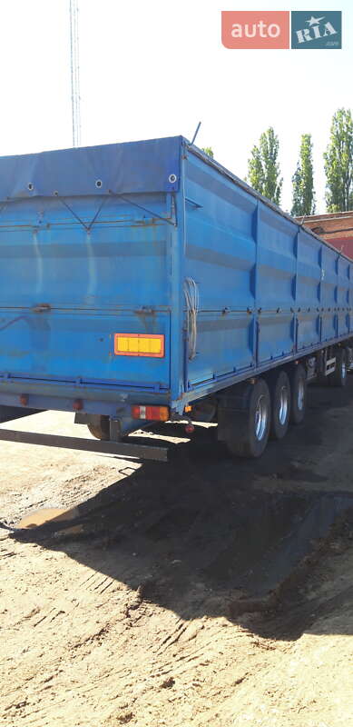 Контейнеровоз полуприцеп Schwarzmuller SPA 1996 в Лубнах