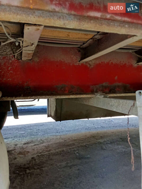 Тентований борт (штора) - напівпричіп Schwarzmuller SPA 2000 в Жидачові