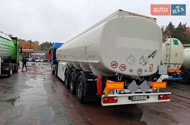 Цистерна полуприцеп Schwarzmuller TSL 2004 в Хмельницком