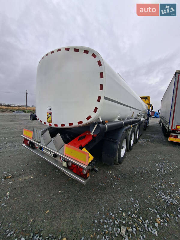 Цистерна полуприцеп Schwarzmuller TSL 1995 в Хмельницком фото 3 Цистерна полуприцеп Schwarzmuller TSL 1995 в Хмельницком