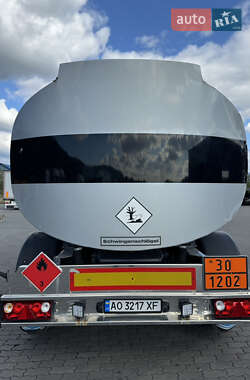 Цистерна Schwingenschlogel DST-30L/V2A 2004 в 