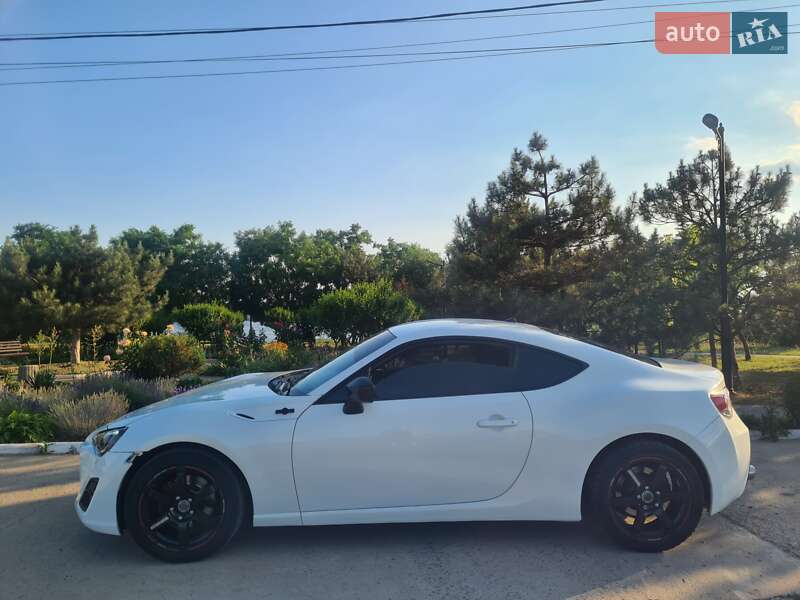 Купе Scion FR-S 2013 в Одесі