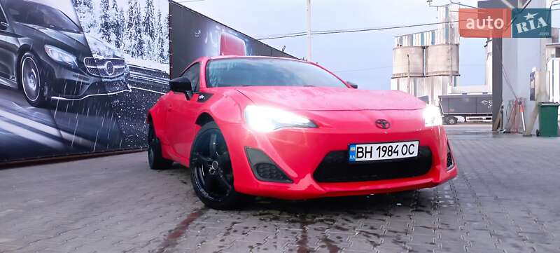 Купе Scion FR-S 2014 в Одесі