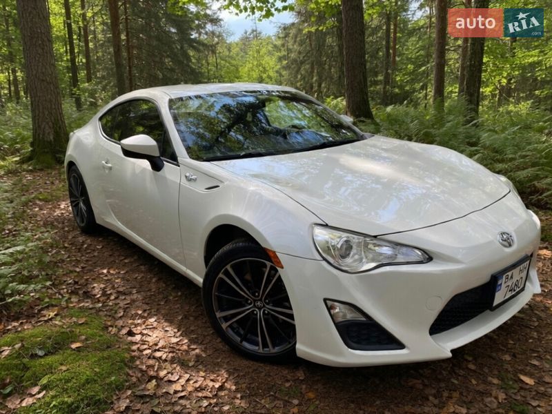 Scion FR-S 2015